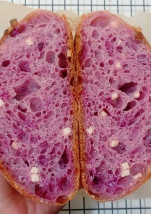 Foto resep Ubi Ungu Cheddar Sourdough Bread