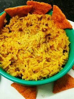 मूंग की दाल की खिचड़ी (Moong ki daal ki khichdi recipe in hindi) रेसिपी मुख्य फोटो