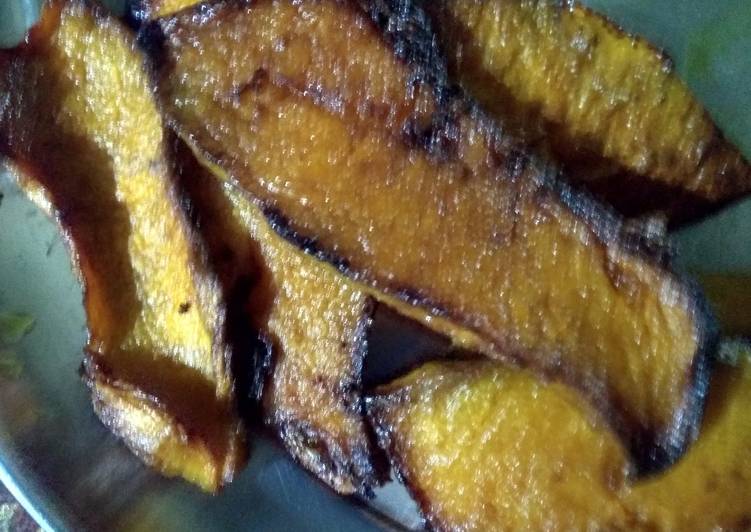 Step-by-Step Guide to Cook Delicious Kumro bhaja (pumpkin fry)