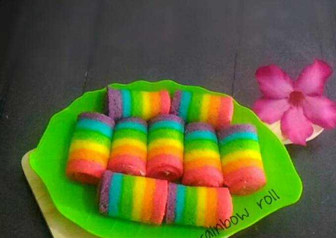 Bolu Gulung Mini Rainbow