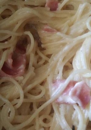 Una foto de Espagueti blanco Hawai