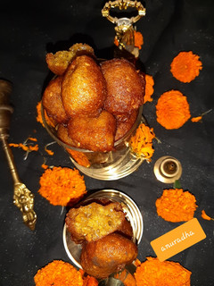 गुलगुले (Gulgule recipe Hindi) रेसिपी मुख्य फोटो