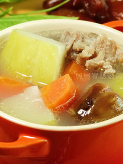 佛手瓜豬骨湯 的食譜成品照片