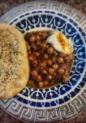Una foto de Potaje de garbanzos especiados