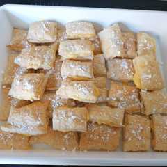 Una foto de Hojaldritos rellenos de crema pastelera