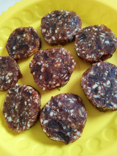 ખજૂર પાક (Khajoor Paak Recipe In Gujarati) રેસીપી મુખ્ય ફોટો