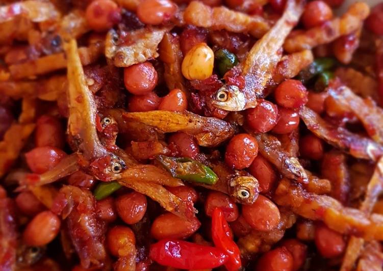 Resep: Makan di DimeKateri (kacang tempe teri) balado kecap