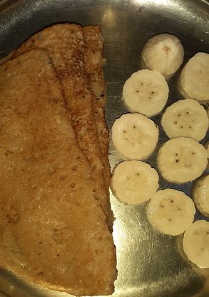A picture of Wheat dosa.