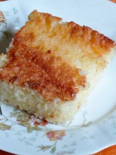 Foto de BOLO DE 5 MINUTOS! BOLO QUEIJADINHA| SUPER MOLHADINHO| FEITO NO