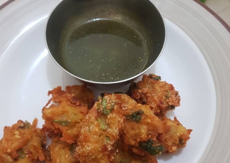 Steps to Make Speedy Moong dal pakodi