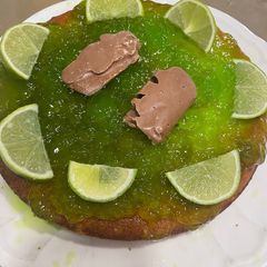 A picture of Frog in a Pond Cake 🐸🪼.