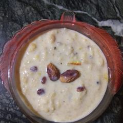 A picture of Dry Fruits fox nut kheer.