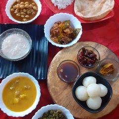 A picture of Rakhi Special dinner.