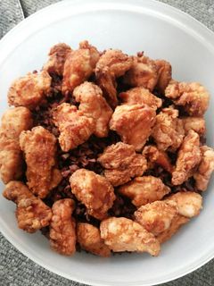รูปของ ไก่ป๊อปแบบง่าย