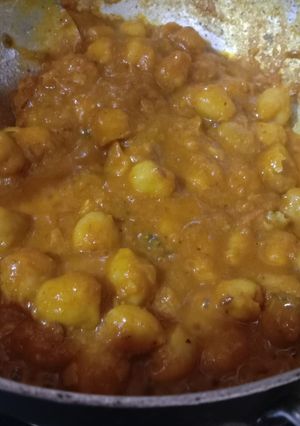 A picture of White Chickpeas.