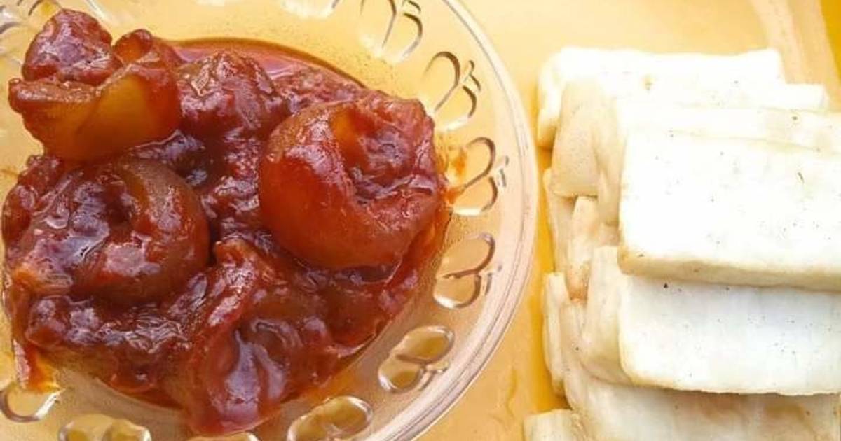 Fried yam and palm oil sauce Recipe by Binta Bala Cookpad