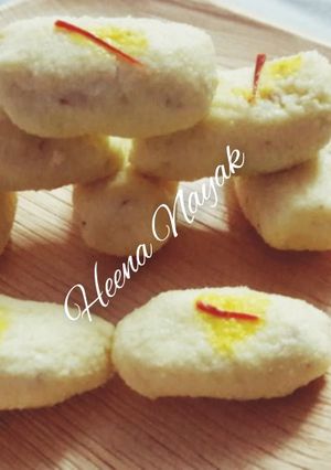 કેસરીયા પનીર રોલ્સ (Kesariya Paneer Rolls Recipe In Gujarati) રેસીપી મુખ્ય ફોટો
