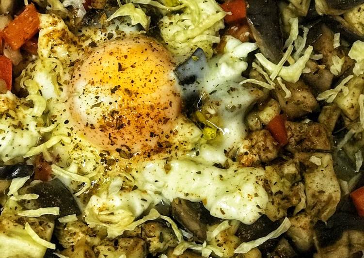 Verduras con huevo “frito” FIT y queso fundido