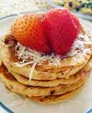 Hot cakes de avena con fresa