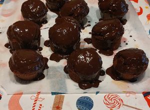 Foto di Muffin sacher in friggitrice ad aria