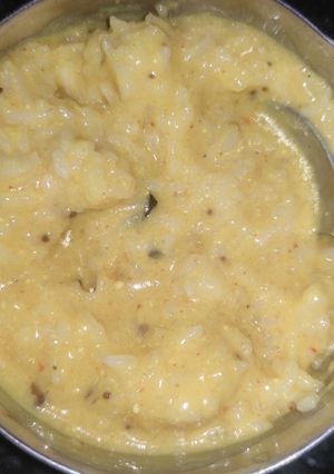 कढ़ी चावल (Kadhi chawal recipe in hindi) रेसिपी मुख्य फोटो