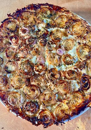 Une photo de Tatin oignons roses