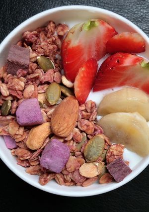 รูปของ Granola Bowl 🍠