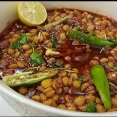 A picture of Chana dal fry restaurant style.