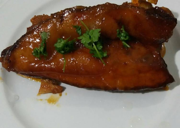 Costela de porco marinada na cachaça e melado de cana - Tudogosreceitas