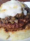Arepa🍘 de queso🧀 con hamburguesa de lentejas y salteado de acelgas🌿