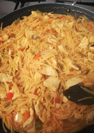 Foto principal de Fideos con pollo