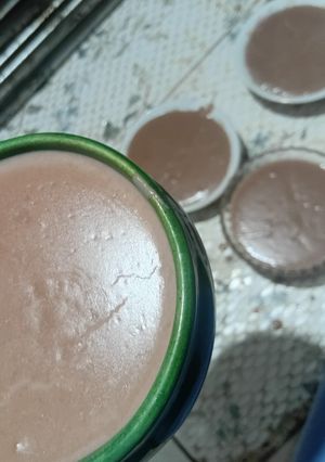 Una foto de Crema casera con leche en polvo