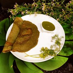 A picture of Green moong Dosa.