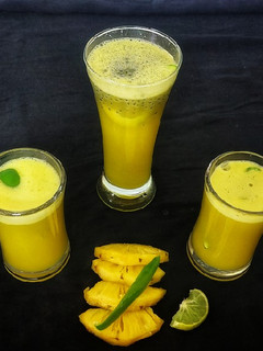 பைன்ஆப்பிள் குலுக்கி சர்பத்(pineapple kulukki sarbath recipe in tamil) செய்முறை முக்கிய புகைப்படம்