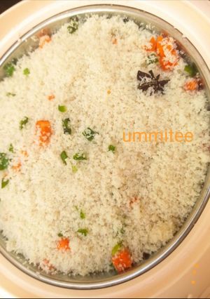 A picture of Veg rice grits.
