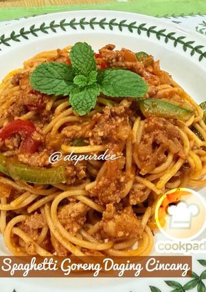 Gambar 👩‍🍳Spaghetti Goreng Daging Cincang