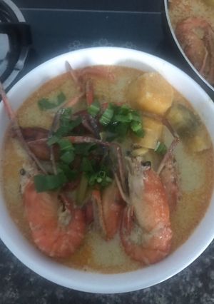 Hình của món Cari tôm càng xanh.