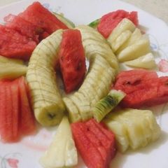 A picture of Fruit platter.