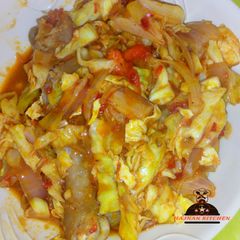 A picture of Cabbage sauce.