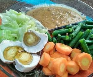 Praktis, Memasak Pecel Sayur Bumbu Kacang Lezat Mantap