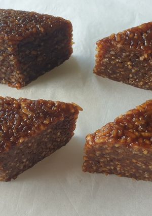 A picture of Wajik - Traditional Indonesian Snack.