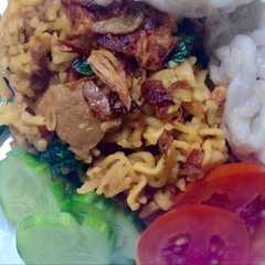 A picture of Nasi Goreng Magelangan.