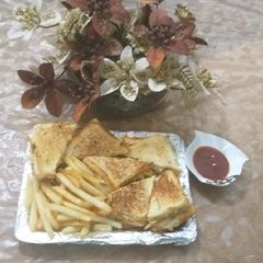 A picture of Chicken & veg mayonnaise cheese sandwich.