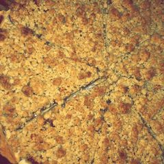 A picture of Crumble Apple Pie.