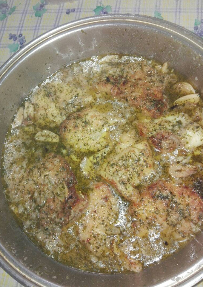 Una foto de Bacalao en salsa verde