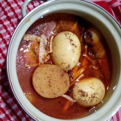 A picture of Anday Aloo Ka Saalan.