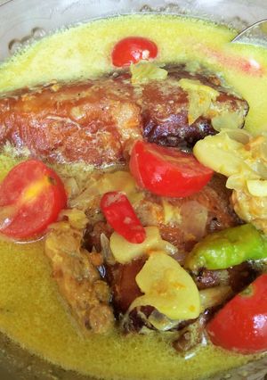 Foto resep Ikan Pe / Pari Panggang Kuah Kuning (Santan)