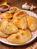 Ricas empanadas de pollo con zanahorias