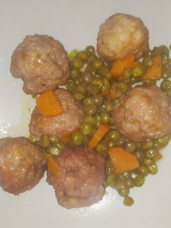 Una foto de Albóndigas en olla GM G