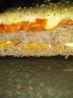 Una foto de Pan de Carne relleno a la Pizza